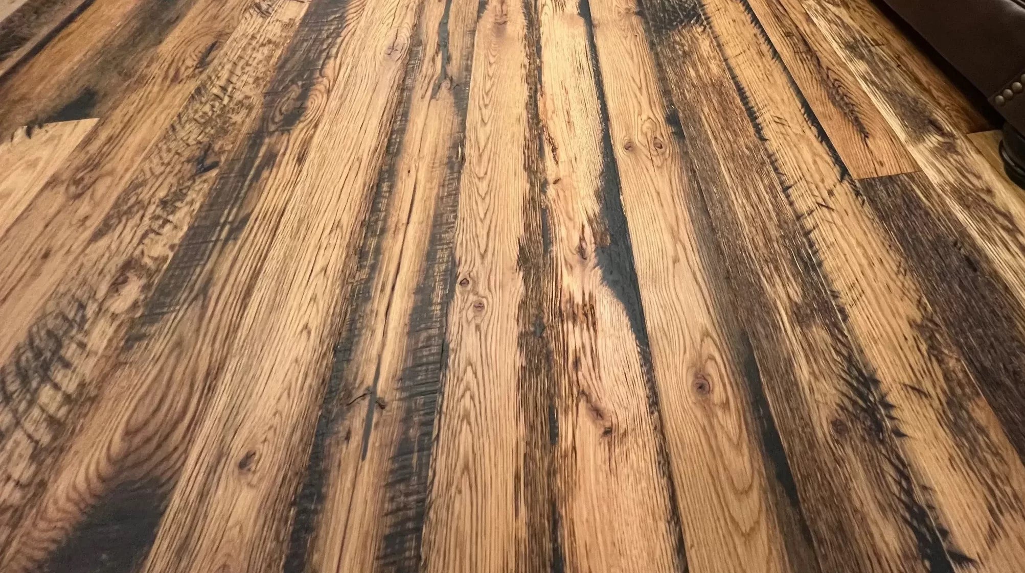 RACEHORSE OAK SKIP-PLANED WIRE BRUSHED ENGINEERED FLOORING